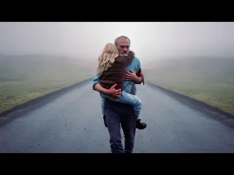 International Trailer [Subtitled]
