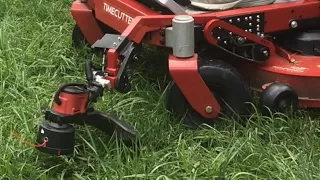 Zero turn with trimmer