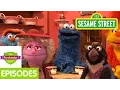 Download Lagu Furchester Hotel: Elmo Solves a Mystery (full episode)