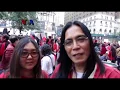Download Lagu Lilin Lilin Kecil Bersama James F. Sundah di NYC - Liputan Pop Culture VOA