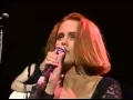 Download Lagu Belinda Carlisle - La Luna (Live 1990)
