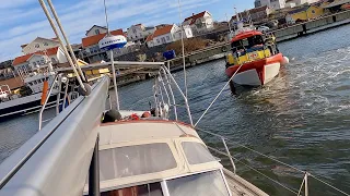 The STORM is coming and we’re stuck AGROUND 😨 – Ep. 243 RAN Sailing