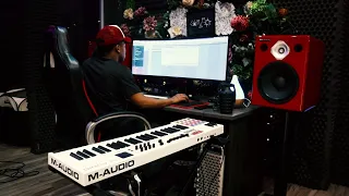 nasty c makes emotional beat from scratch link below