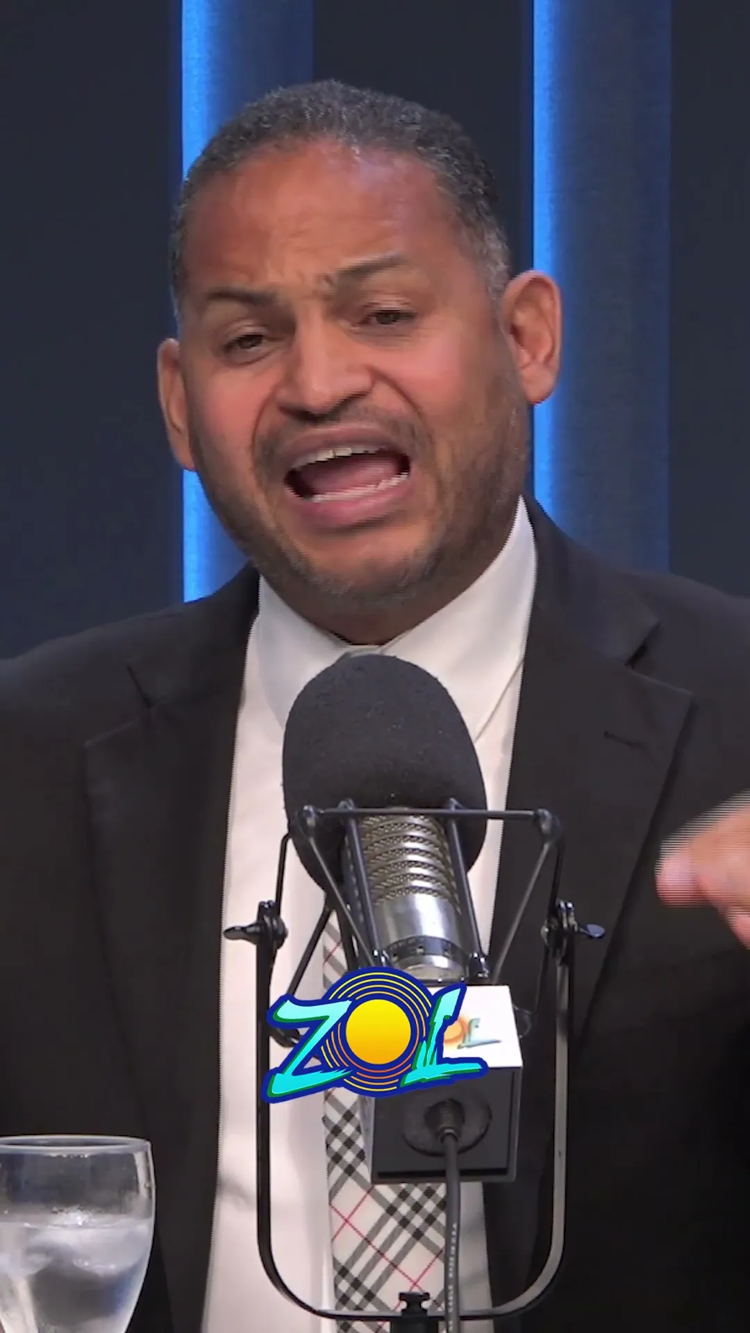 ORDEN EN VILLA MELLA