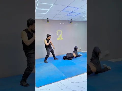 How to End a Street Fight in 1 Second (Elbow & Hook) πΊπΈπ₯ #selfdefense #shorts #viral