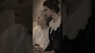 بيقولولي اني شبهك يا امي وده حقيقي الله يرحمك يارب    كل سنه وكل ام طيبه   دندنها