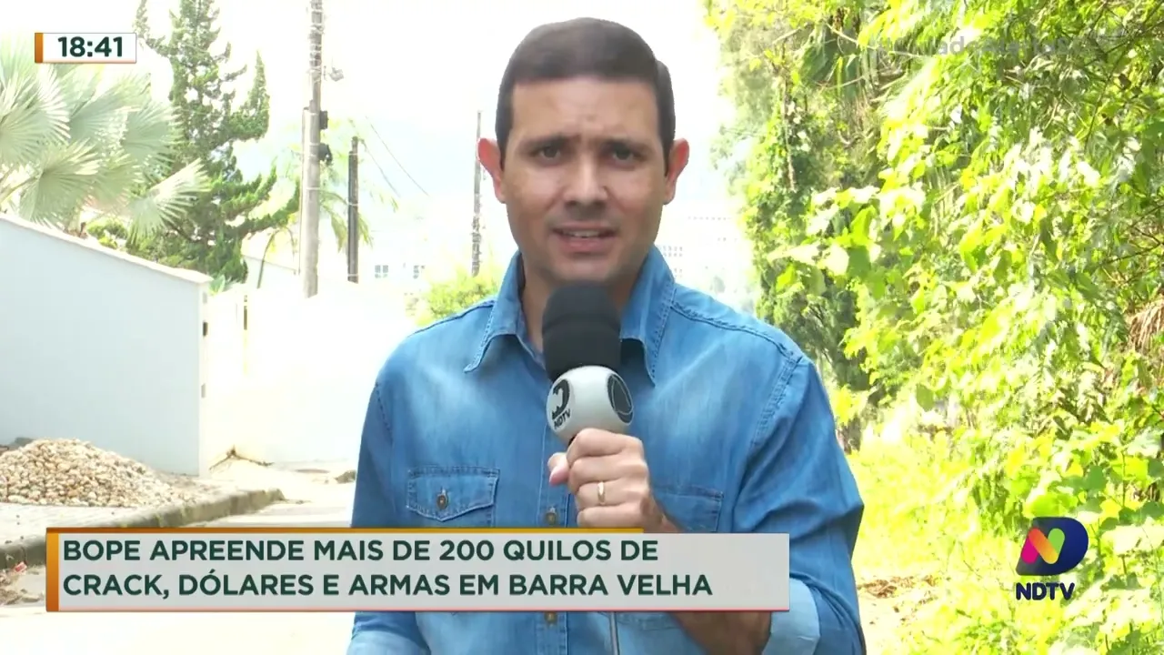 Bope prende mais de 200Kg de crack, dólares e armas em Barra Velha