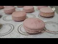 BAKING Showing off my first macaron feet