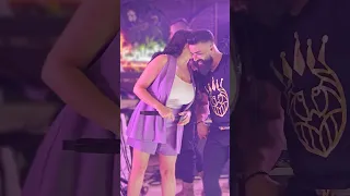 اقوى رقصة هز كتاف مع الفنانة مايا غنام اذا زلمة جيبا Emperor Tamer Akil 