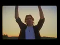 Livingston - Look Mom I Can Fly (Visualizer)