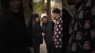 رفاقت ها دیگه بوی میده از این دوست های هول داریدشماهم من نمیدونم دخترا ساده شدن یا پسرا خیلی 