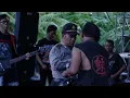Download Lagu KONSER BAND WAFAT DIHENTIKAN POLISI DIATAS PANGGUNG KESAMBI