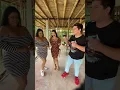 Gordoflow rodeado de mujeres guapas Stefy quiroz alejandra quiroz ching0n4