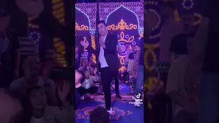 تحدي رقص حامد عبده والعريس دندنها