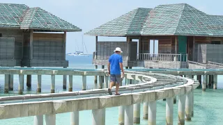 ALL ALONE at an ABANDONED 5-Star Resort in the Maldives! – Ep. 134