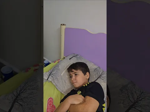 الولد الشاطر يلي بنام بسرعة ويلي بحب يسهر 🙄 #أمورة #فاميلي