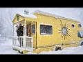 Lagu De kunst van het slow living een caravan We kwamen vast te zitten in de stad tijdens zware sneeuwval