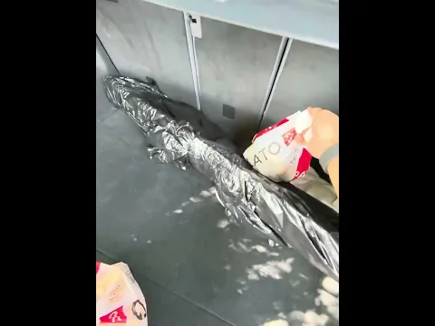 Aqui a criançada ajuda a pegar e guardar as compras #dinhutech