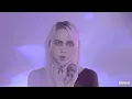 Download Lagu Billie Eilish - Ocean Eyes (Official Music Video)