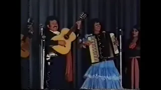 Mary Terezinha Cantando nos  Filmes Do Teixeirinha Parte 3