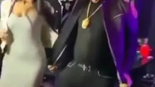 فيديو الراقصه   البرازيليه لورديانا  بترقص مع   محمود الليثى على اغنيه قشطه بالزبادى   دندنها