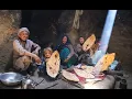 Download Lagu Can you imagine living for just one day in this village? Cooking traditional food and Tandoori bread
