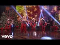 Download Lagu Gwen Stefani - Cheer For The Elves (Live On Ellen/2018)