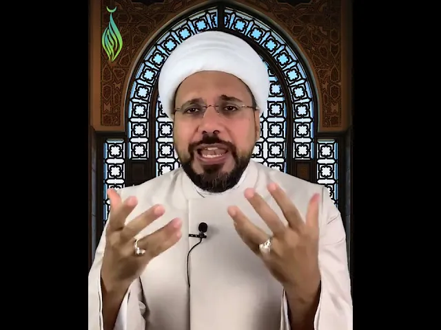 ⁣Who is a Poor Person in Islamic Terms? | Sheikh Mohammed Al-Hilli #shorts