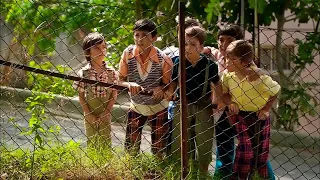 عثمان يسرق التين من بستان البخيل مشهد مضحك   على مر الزمان دندنها