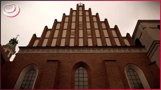 Saving St. Anne's, Raising Muranów - Rebuilding Warsaw from Rubble