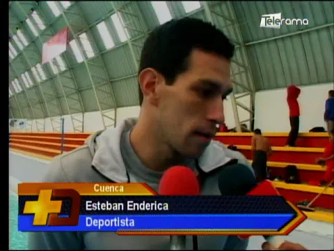 Esteban Enderica viajó a Qatar para copa mundial de aguas abiertas