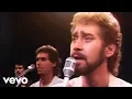 Download Lagu Earl Thomas Conley - Holding Her and Loving You (Official Video)
