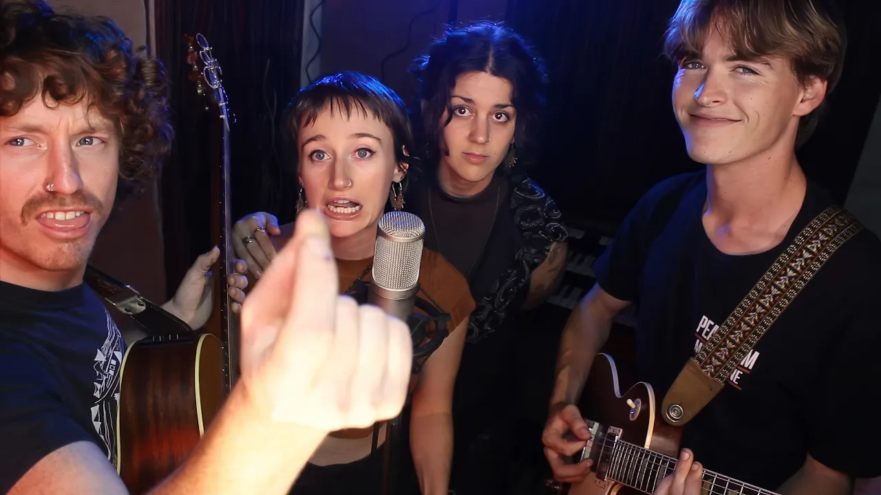 Trash Talkin' Hippy - The Hootie Tooties (Live @ Echidna Studios)