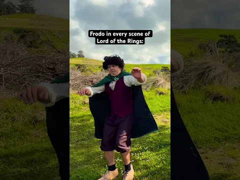Frodo falling in Lord of the Rings 💀😂 #frodo #lordoftherings #elijahwood