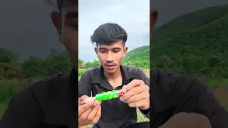 The guy show AMAZING Smart and Useful in Forest #bushcraft #survival #Outdoors #skills