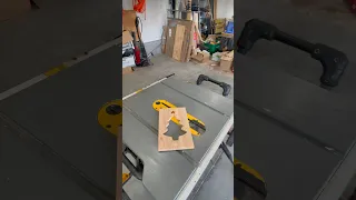Routing a wooden Christmas tree lantern using an acrylic template