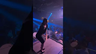 أنوثة طاغية ورقص من نار رحمه محسن تشعل الأجواء 