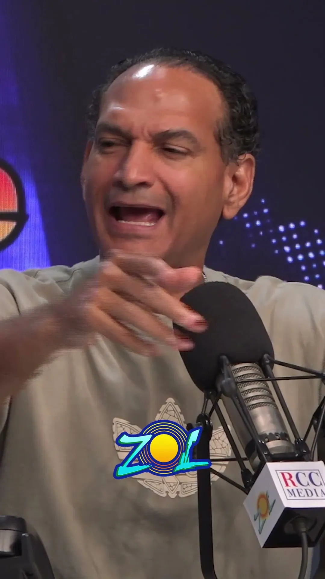 PORTAR ARMAS NO DEBE SER LA NORMA