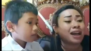 ngakak seorang ibu ngajarin anak nya pancasila sampai viral