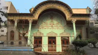 به پری زنگنه بانوی حافظ ترانه های فولکلوريک ميهنمان 1 