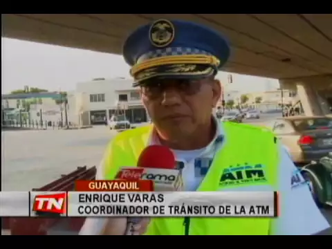 Reapertura de pasos a desnivel descongestiona tráfico vehicular