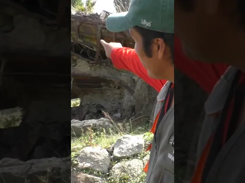 El poderoso camión Mack fue aplastado como chatarra