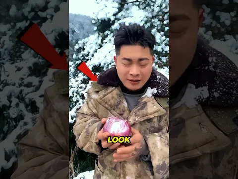Brave soldier captured in the snowy battlefield 🥰 #shorts