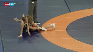 گزیده ای از مسابقه کشتی زنان بین دیانا ویکر و نینا همر با گزارش مهدی رستم پور 