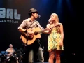 Download Lagu Jason Mraz and Colbie Caillat - Lucky - Las Vegas 5/9/09