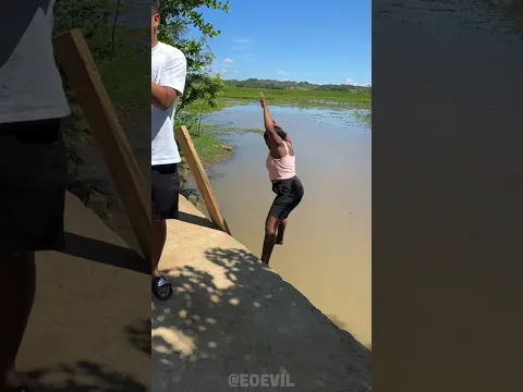 Ela se arrependeu de ter aceitado participar 🤣🤣