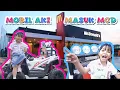 NAIK MOBIL MAINAN!! PESAN MCDONALDS'S \u0026 KFC DRIVE THRU