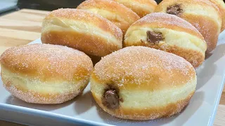 Simply the BEST homemade donut recipe🍩 Plain with sugar or chocolate.