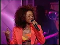 Download Lagu The Spice Girls - Mama - Live vocals - A Royal Gala 1997