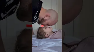 مثل الأب تماما             دندنها